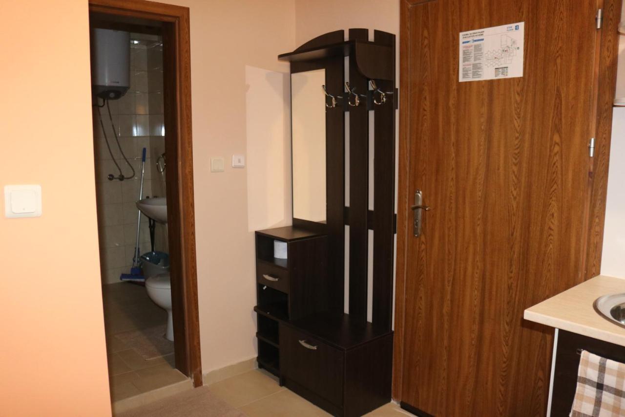 Winter Аpartments Gerovi Apartment ปอมโปโรโว ภายนอก รูปภาพ